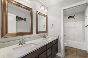 701 Country Ridge Dr, Mahomet, IL 61853 - Photo 28