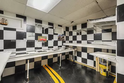 880 Bemis Road, Glen Ellyn, IL 60137 - Photo 30