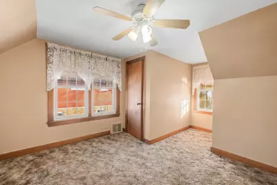 880 Bemis Road, Glen Ellyn, IL 60137 - Photo 24