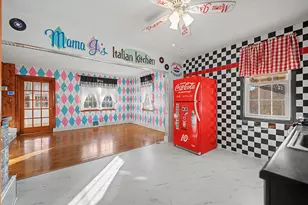 880 Bemis Rd, Glen Ellyn, IL 60137 - Photo 10