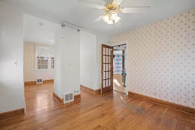 880 Bemis Road, Glen Ellyn, IL 60137 - Photo 16