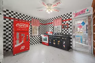 880 Bemis Rd, Glen Ellyn, IL 60137 - Photo 12