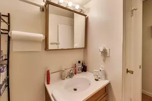 18010 Olympia Dr, Country Club Hills, IL 60478 - Photo 14