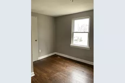 16750 Orchard Ridge Avenue, Hazel Crest, IL 60429 - Photo 6