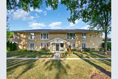 1322 S New Wilke Road #1C, Arlington Heights, IL 60005 - Photo 1