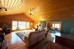 10835 E Barron Rd, Rochelle, IL 61068 - Photo 18