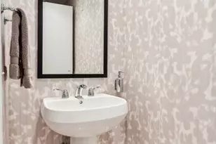 [Address not provided], Chicago, IL 60611 - Photo 20