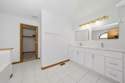 2487 Worthington Drive, Aurora, IL 60506 - Photo 14