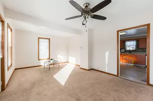 120 Sabin St, Sycamore, IL 60178 - Photo 4