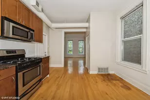 1729 W Erie St, Chicago, IL 60622 - Photo 4