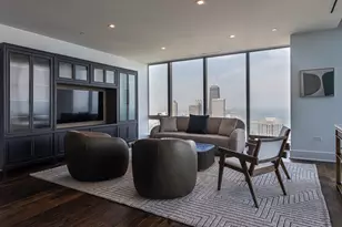 363 E Wacker Dr, Chicago, IL 60601 - Photo 2