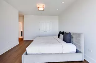 363 E Wacker Dr, Chicago, IL 60601 - Photo 10