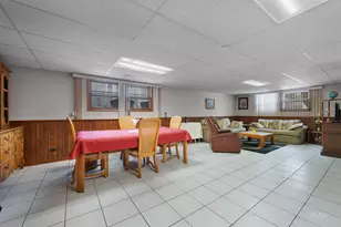 1306 W Byron Ave, Addison, IL 60101 - Photo 14