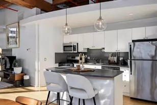 2300 W Wabansia Ave, Chicago, IL 60647 - Photo 12