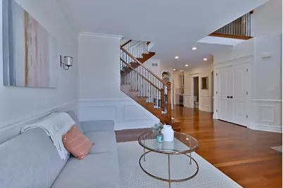 145 N Walnut Street, Elmhurst, IL 60126 - Photo 6