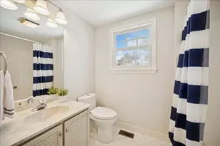 898 Bridlegate Ln, Northfield, IL 60093 - Photo 24