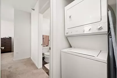 330 W Grand Avenue #1204, Chicago, IL 60654 - Photo 16