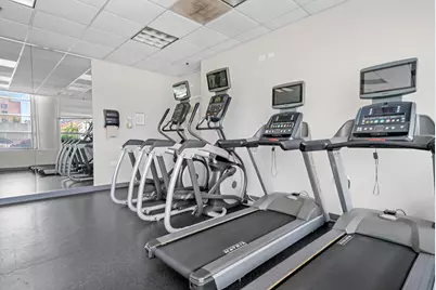 330 W Grand Avenue #1204, Chicago, IL 60654 - Photo 18