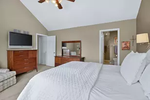 111 W 17th St, Lombard, IL 60148 - Photo 16