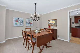 111 W 17th St, Lombard, IL 60148 - Photo 8