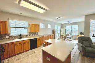 16637 Serene Lake Way, Crest Hill, IL 60403 - Photo 20