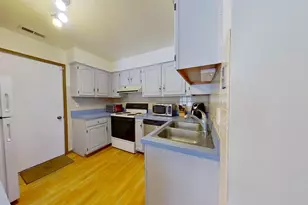 2S705 Timber Dr, Warrenville, IL 60555 - Photo 12