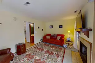 2S705 Timber Dr, Warrenville, IL 60555 - Photo 6