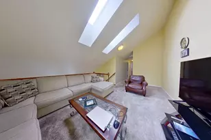 2S705 Timber Dr, Warrenville, IL 60555 - Photo 16