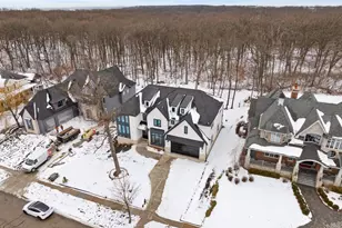 1544 Linden Cir, Lemont, IL 60439 - Photo 2