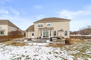 200 Redding Ct, Oswego, IL 60543 - Photo 28