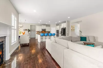 200 Redding Court, Oswego, IL 60543 - Photo 6