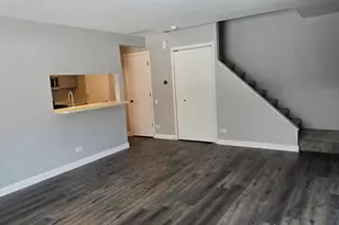 462 Thomas Paine Ct, Aurora, IL 60504 - Photo 6