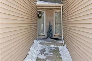 [Address not provided], Crystal Lake, IL 60012 - Photo 4