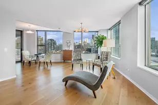 501 N Clinton St, Chicago, IL 60654 - Photo 10