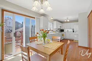 7 E Dahlia Ln, Round Lake Beach, IL 60073 - Photo 20