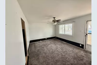 329 Robinson Drive, Morris, IL 60450 - Photo 6