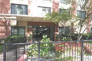 540 W Roscoe St, Chicago, IL 60657 - Photo 1
