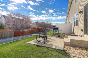 2084 Canyon Creek Ct, Aurora, IL 60503 - Photo 22