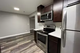 1360 Brook St, Saint Charles, IL 60174 - Photo 4