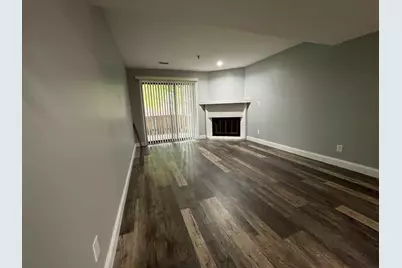 1360 Brook Street #D, Saint Charles, IL 60174 - Photo 2