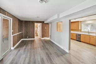 3312 W Lake Shore Dr, Wonder Lake, IL 60097 - Photo 20