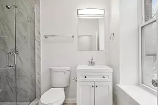 446 N Aberdeen St, Chicago, IL 60642 - Photo 8