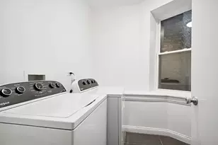 446 N Aberdeen St, Chicago, IL 60642 - Photo 10