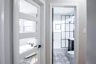 210 N Russel St, Mount Prospect, IL 60056 - Photo 10