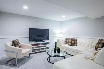 210 N Russel Street, Mount Prospect, IL 60056 - Photo 14