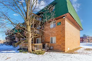 1995 Tall Oaks Dr, Aurora, IL 60505 - Photo 1