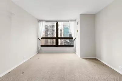360 E Randolph Street #2307, Chicago, IL 60601 - Photo 16