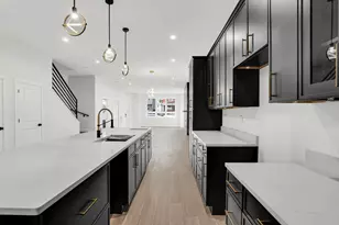 843 N Lorel Ave, Chicago, IL 60651 - Photo 10