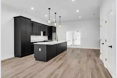 843 N Lorel Avenue, Chicago, IL 60651 - Photo 12