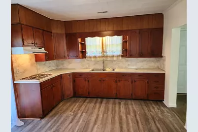 1300 W Madison Street, Herrin, IL 62948 - Photo 6